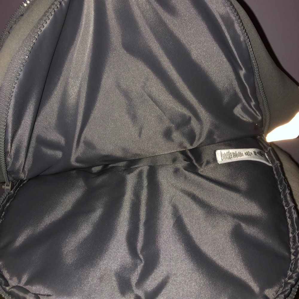 Adidas Backpack - Picture 6 of 6
